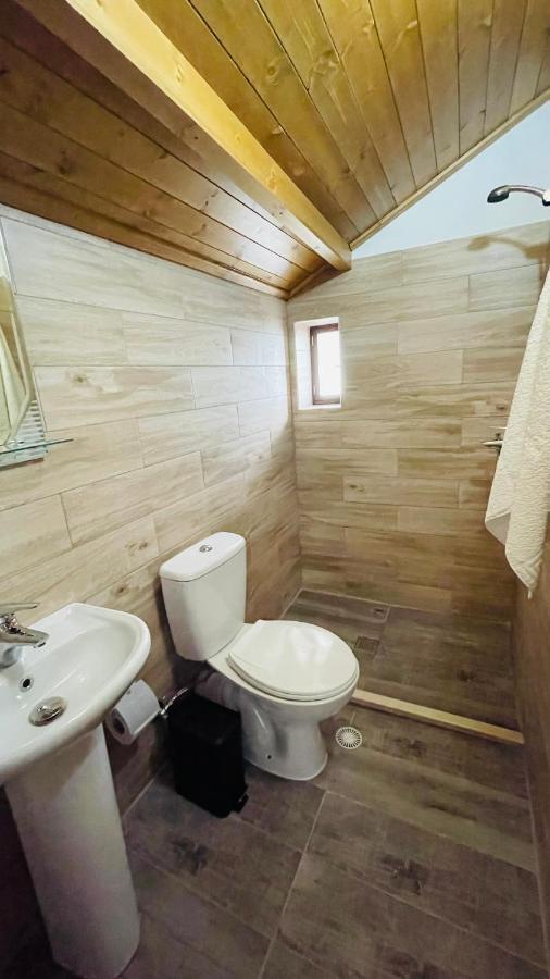 Denis Guesthouse 1930 จีโรคาสเตอร์ ภายนอก รูปภาพ
